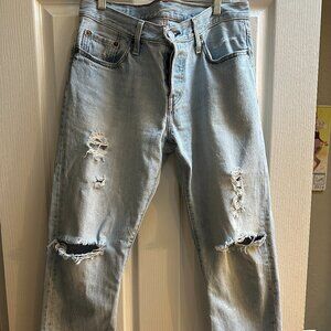 Levis distressed 501 CT  size 27